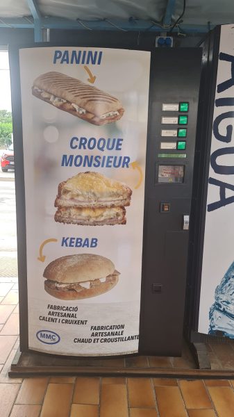 Distributeur automatique de paninis